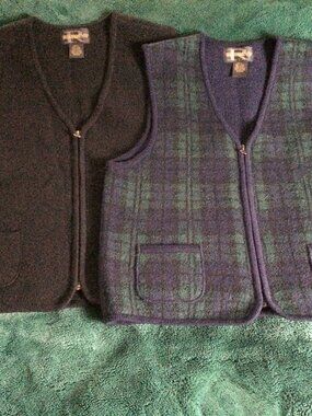 VTG Requirements Wool Vests Size Large